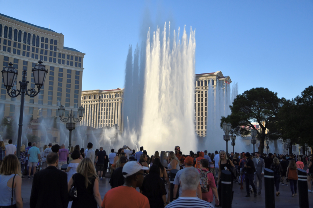 Bellagio water fountains Las Vegas Jedi rich Lightowler 